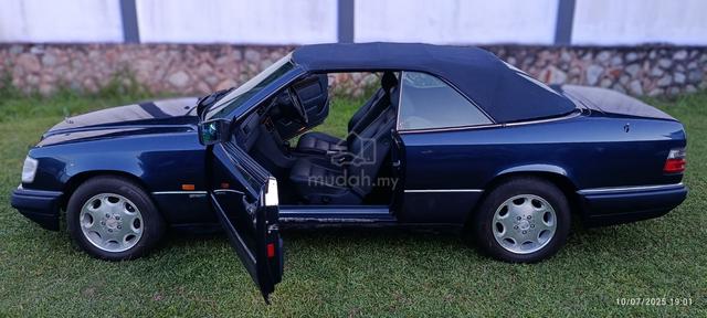 Mercedes Benz A124 Cabriolet E220 Sportline 220CE - 5