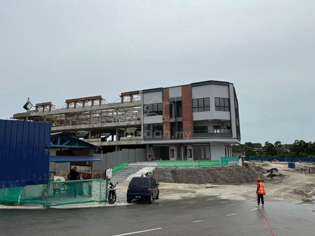 Seremban New Shop LOT 24X75 3585 sgft near Arena Seremban 1