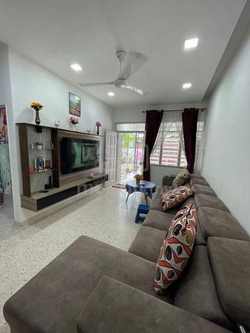 Taman Perling, Jalan Simbang, Renovated with well maintained, Freehold 1
