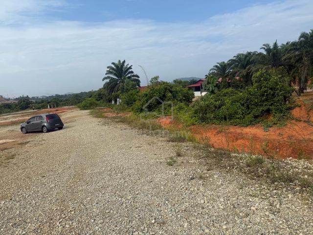 [DEPAN JALAN] Tanah Status Bangunan Bukit Anak Dara, Kemaman 1