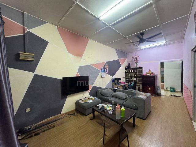 Johor Jaya SINGLE STOREY TERRACE Jalan Keembong Kitchen Extended 1
