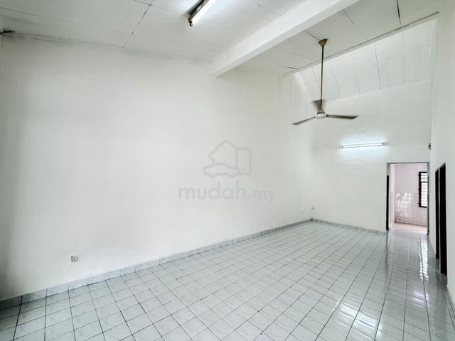 Full Loan Taman Puteri Wangsa Ulu Tiram Single Storey Terrace For Sale 1