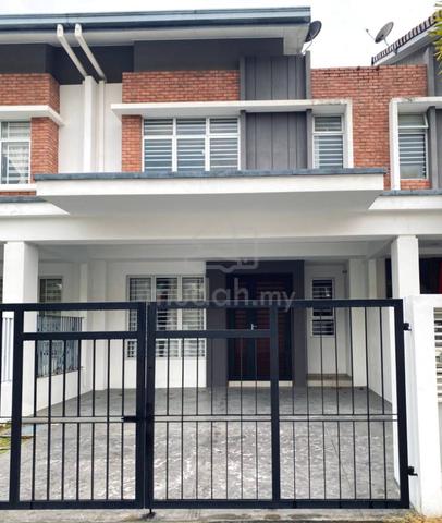 READY TO MOVE IN✅ Double Storey Terrace Livia Bandar Rimbayu 1