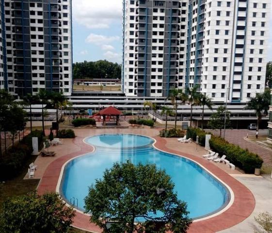 Unipark Condo Near KLUST/UNITEN/Serdang Hospital Bedroom For Rent 1