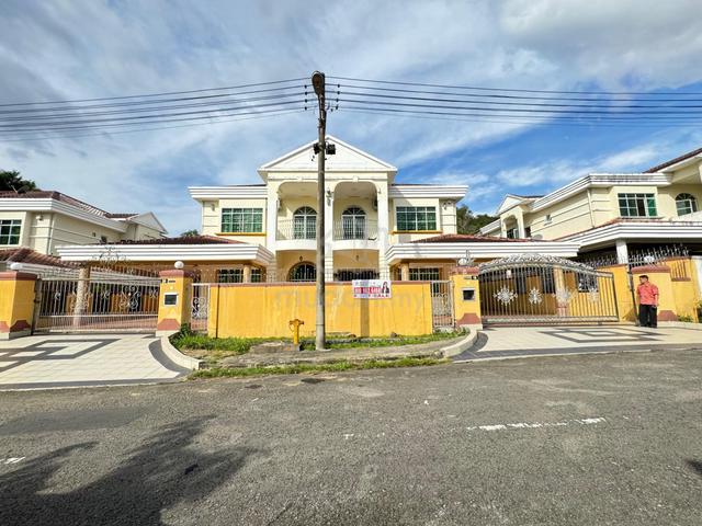SEMI-DETACHED convert to UNIQUE BUNGALOW Kingfisher Likas FOR SALE 1