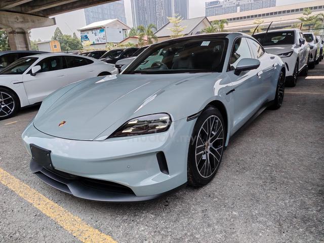 2024 Porsche Taycan Sedan New Facelift Japan Spec - 2