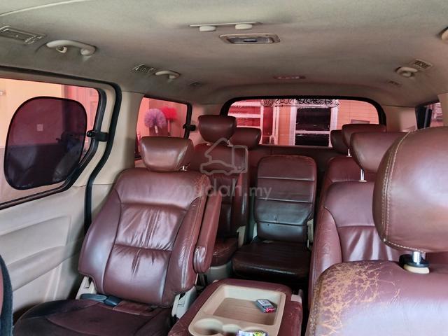 2012 Hyundai GRAND STAREX 2.5 ROYALE (A) - 4