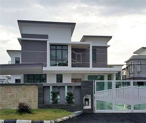 Bungalow 80x120/ Below Market Value/ Fully Furnish only 1 unit left 1