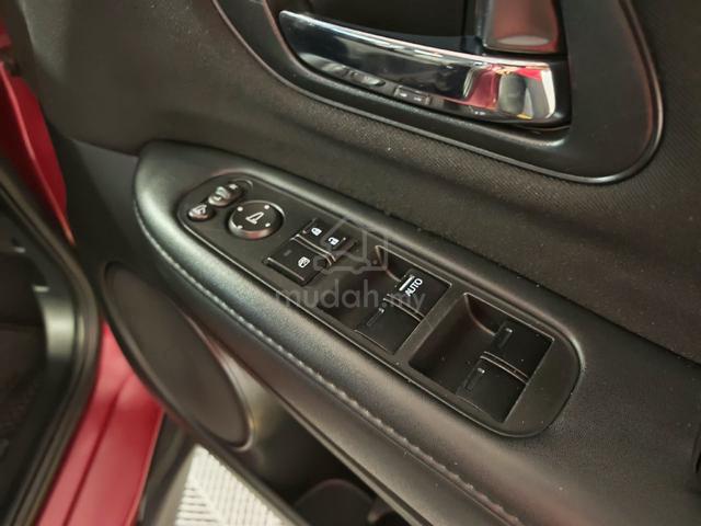 2017 Honda HR-V E-Spec 1.8 (A)Loan Kedai/Loan Bank - 5