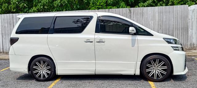 Toyota Vellfire 2.4 AGH20 White (A) can trade in - 2