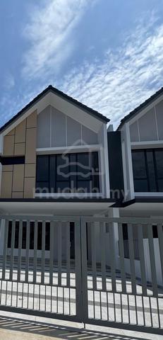 Desa Tebrau Cello 3C Double Storey Terrace / Brand New Unit 1