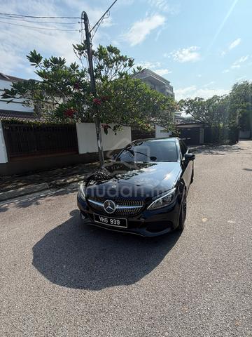 2017 Mercedes Benz C-CLASS 2.0 200 AMG LINE (CKD) - 2