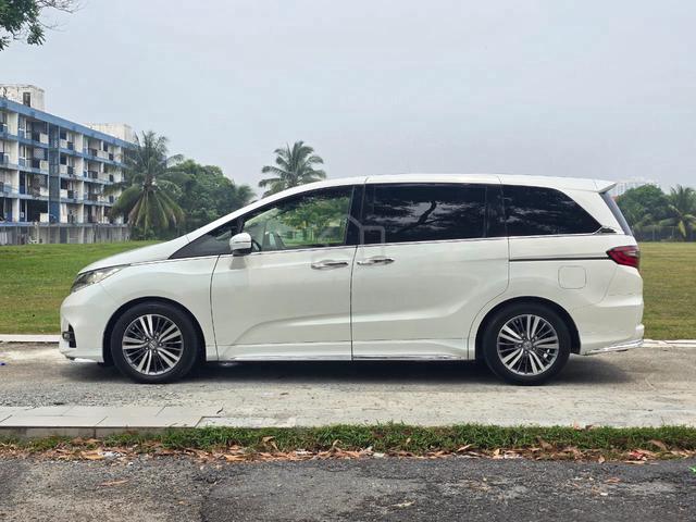 2018 Honda ODYSSEY 2.4 ABSOLUTE very clean car - 5