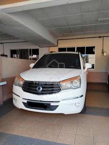 2015 Ssangyong STAVIC 2.0 SV200 eXDi (A) - 3