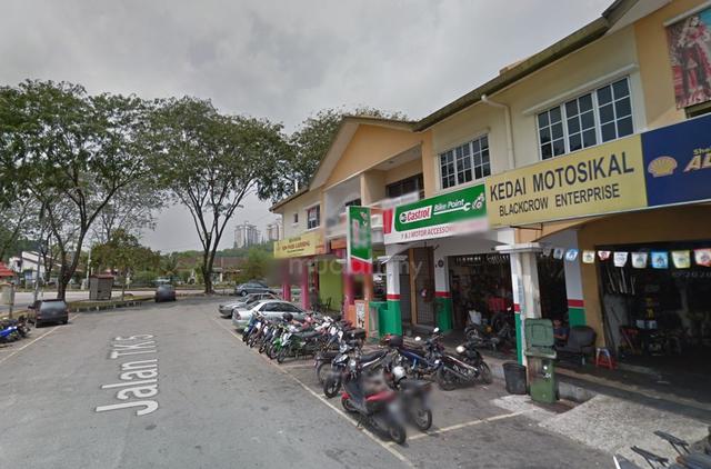 Lot Kedai 1 Tingkat Untuk Dijual (Bumi lot), Taman Kinrara, Puchong 1