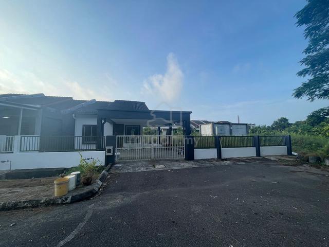 For Sale - Single Storey Corner House @ Taman Samarindah 1