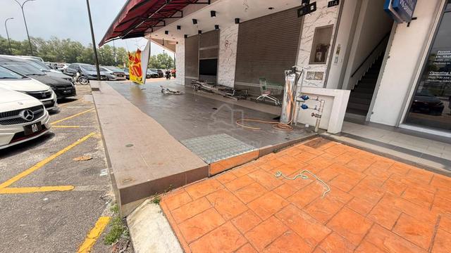 Alam Impian Intermediate Prisma 1 Shoplot Facing Main Road 1