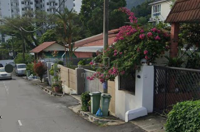 BEST BUY 1 Storey Semi-D 3300 sf Chee Seng Garden Tanjung Bunga Garden 1