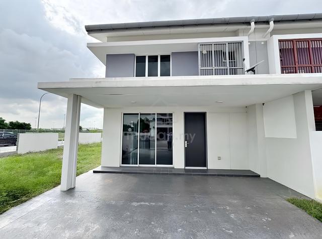 20ft Corner Lot | Full Extend 2-Storey Corner Lot House |Hill Top View 1