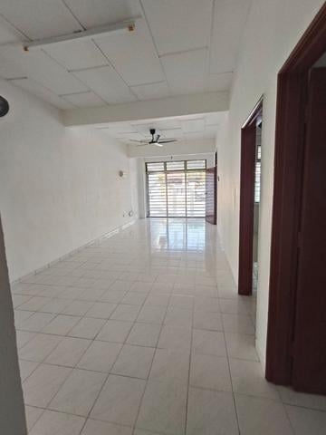 Puteri Wangsa , Jalan Beladau , single storey house for Rent 1