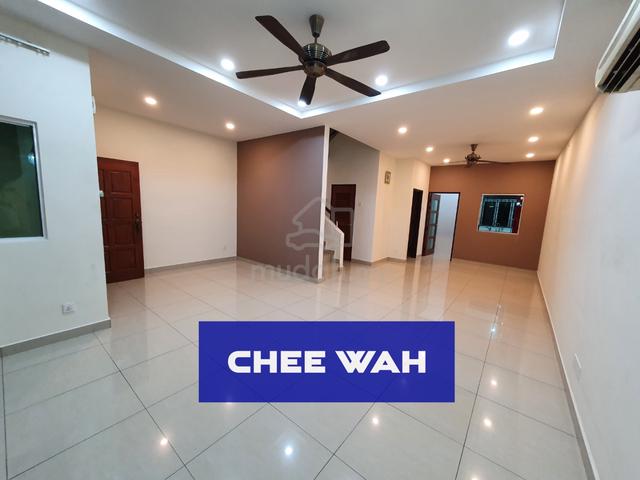 Rare Unit!!! 3 STOREY Terraced Solok Gangsa Renovated 3407sf Jelutong 1