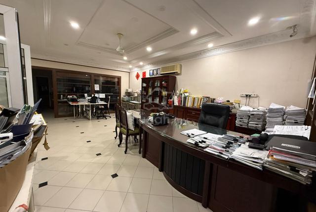 Fully Furnished Office 1st Floor USJ 4 Subang Jaya For Rent 1