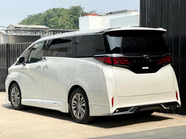 2024 UNREG Toyota ALPHARD 2.5 Z Modellista Bodykit - 2