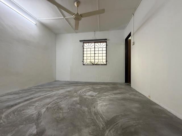 [ Nice+Parking ] 2sty House , Taman Bukit Rawang Jaya , Rawang Town 1