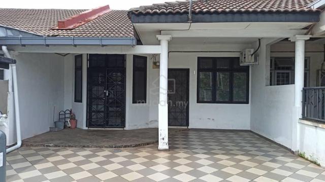 Rumah Teres IM2 Indera Mahkota 2 untuk disewa 1