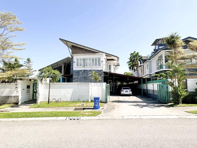16,000 sqft CORNER LOT 2 Sty Bungalow Titian Residence, Bukit Jelutong 1