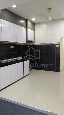 Single Storey Terrace House End Lot *TIP TOP* 1