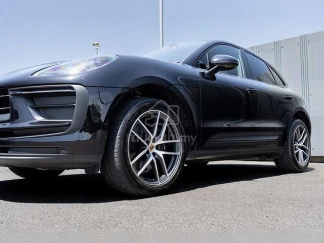 2022 Porsche Macan PDK 4WD 2023 1 (Recon) - 3