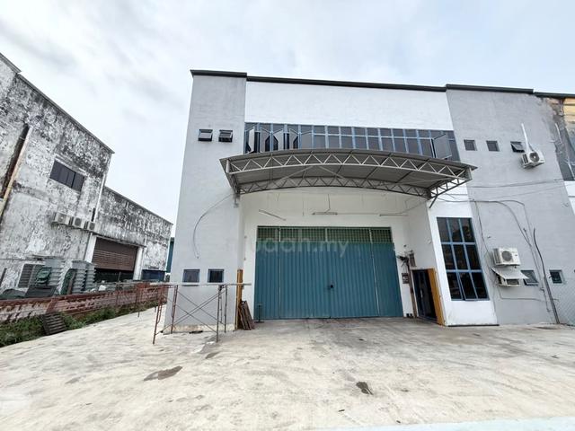 Simpang Renggam 1.5 Storey Unblock View Semi-D factory For Rent 1