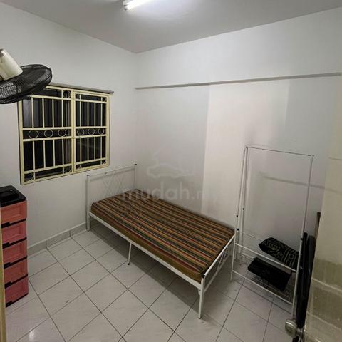 Bilik Sewa Selesa di Shah Alam 4