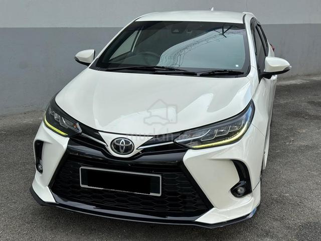 Toyota YARIS 1.5 E (A) - 1