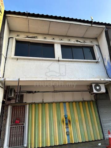 main Road shop lot 1