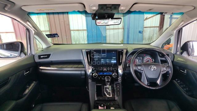 2020 Toyota ALPHARD 2.5 SC (A) ALL-IN - 4