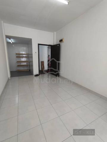 Orchis Apartment, Bandar Parklands 1