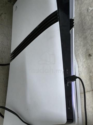 Sony Playstation 5 PS5 Pro + Disc Drive - photo 4 of 6