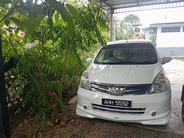 2010 Nissan GRAND LIVINA  1.8CC IMPUL (A) - 1