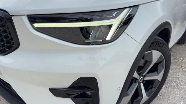 2023 Volvo XC40 2.0 B5 ULTIMATE MY22- Warrty 2028 - 5