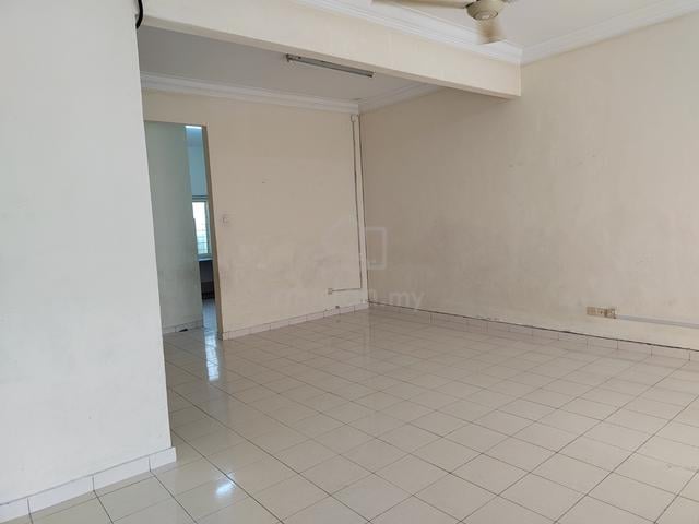 Full loan double storey 22x75 bandar puteri klang 1