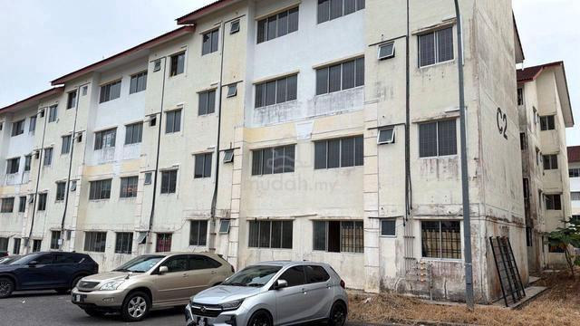 Seri Mengkuang Apartment 1
