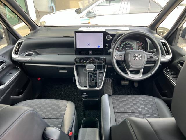 2022 RECON Toyota VOXY 2.0 SZ MODELLISTA EDITION - 5