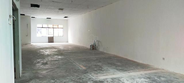 Shop lot taman serdang perdana seri kembangan Nearby MRT selangor 1