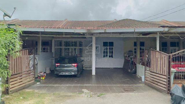 Teres setingkat taman murni perdana paka 1