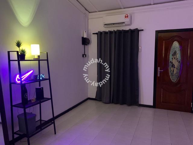 Partially Furnished House - House for rent in Kuching, Sarawak