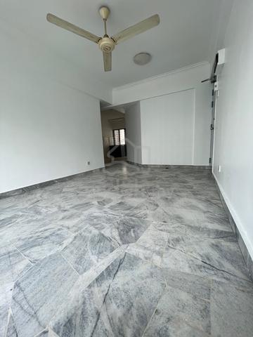 Makmur Apartment 1