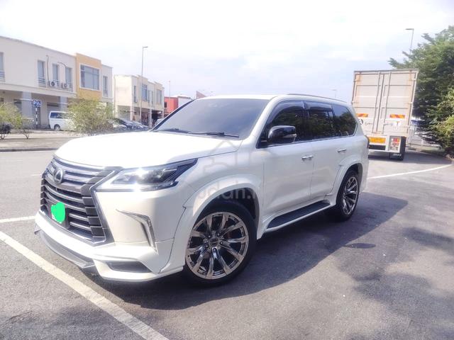 2016 Lexus LX570 5.7 (A) - 1