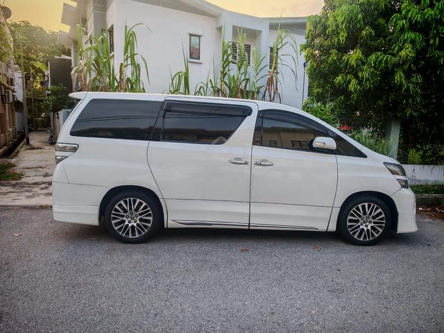 2012 Toyota VELLFIRE 2.4 V FACELIFT (A) - 3